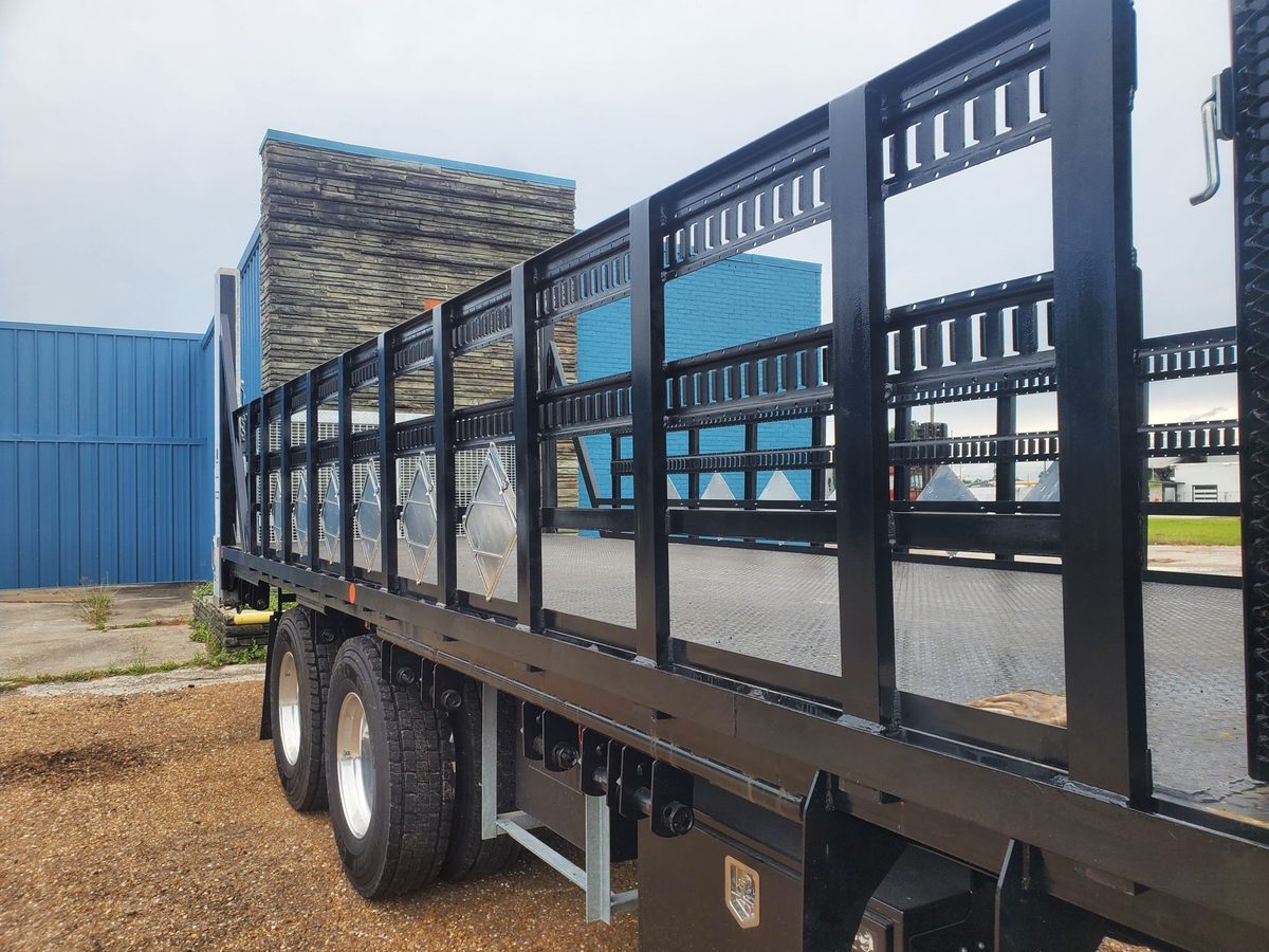 Fabricated steel truck bed rack